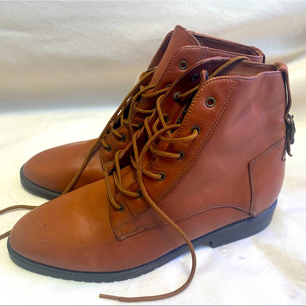 Danexx Vintage Leather Boots Size 7